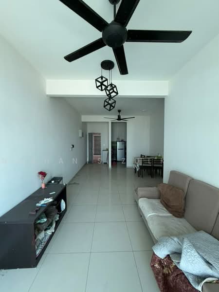 Pangsapuri untuk Dijual di Residensi Meru Raya (PR1MA @ Meru) - Norhanis Zulkifli - Living Room - PropertyGuru.com.my