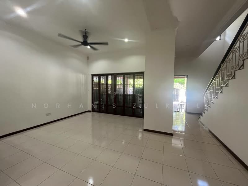 2-storey Terraced House for Sale in Kota Damansara (Selangor) - Norhanis Zulkifli - Living Area - PropertyGuru.com.my
