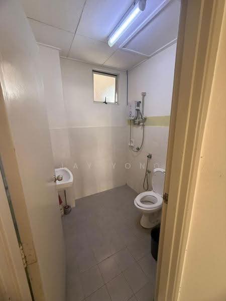 Service Residence for Rent at Fortune Avenue - Jay Yong - Bathroom - PropertyGuru.com.my
