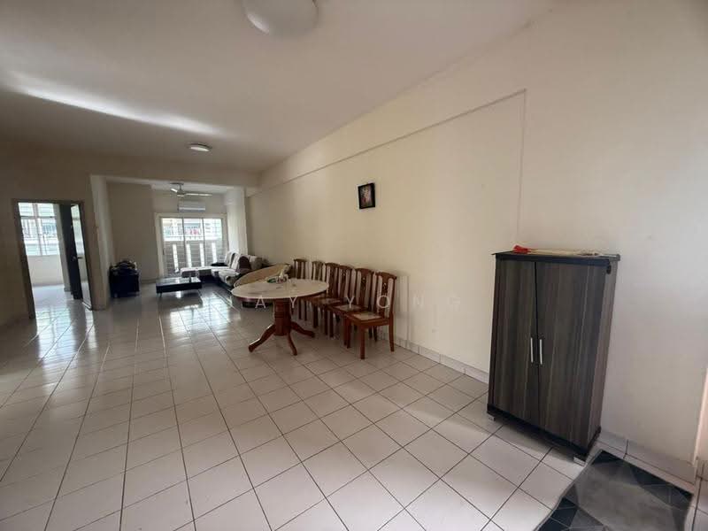 Service Residence for Rent at Fortune Avenue - Jay Yong - Living Room - PropertyGuru.com.my