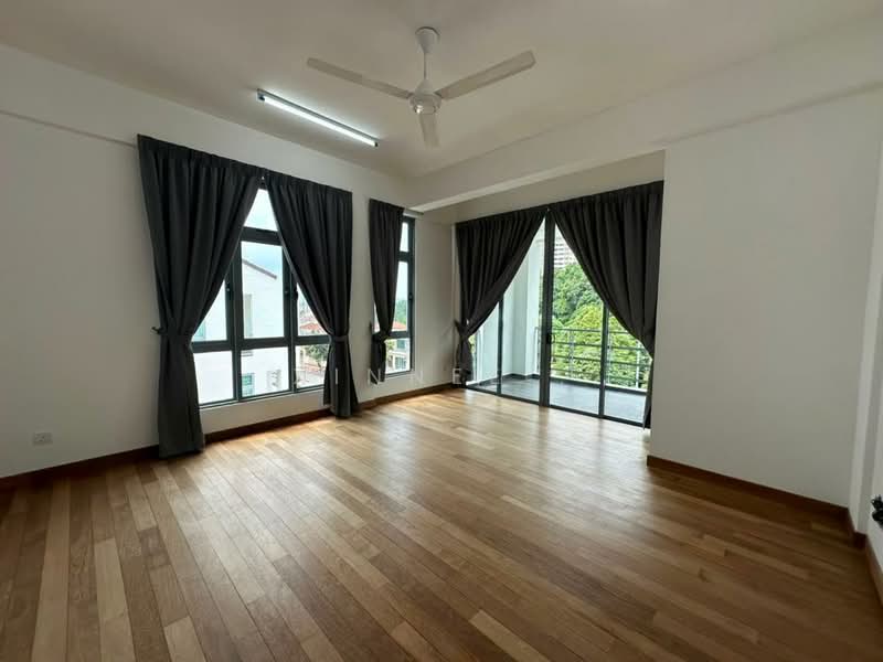 3-storey Terraced House for Rent in Taman Sungai Ara (Sungai Ara) - Xinnee . - Living Room - PropertyGuru.com.my