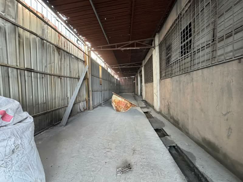 Warehouse for Rent in Kapar (Selangor) - Alex Lee - Interior - PropertyGuru.com.my