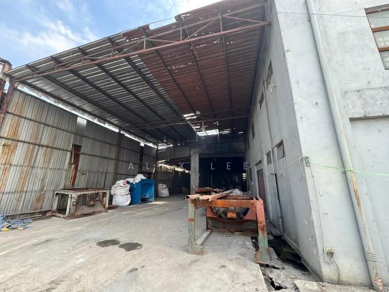 Warehouse for Rent in Kapar (Selangor) - Alex Lee - Exterior - PropertyGuru.com.my