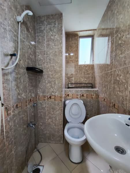 Kondominium untuk Disewa di Kepong Sentral Condominium - Crystal Lum - Bathroom - PropertyGuru.com.my