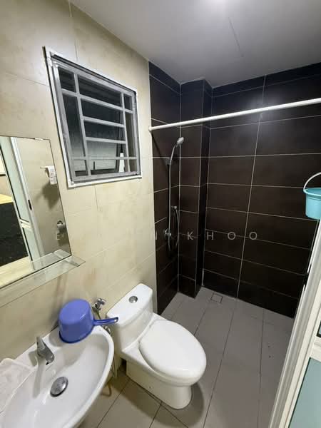 2-storey Terraced House for Sale in Kota Emerald (Rawang) - Evelyn Khoo - Bathroom - PropertyGuru.com.my