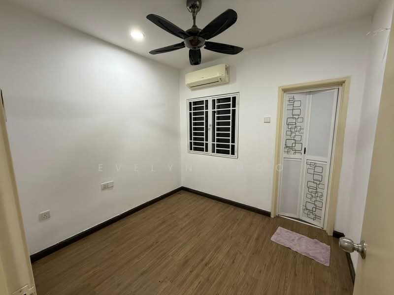 2-storey Terraced House for Sale in Kota Emerald (Rawang) - Evelyn Khoo - Bedroom - PropertyGuru.com.my