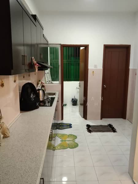 Pangsapuri untuk Dijual di Amazing Heights - Surendran Karapiah - Kitchen - PropertyGuru.com.my