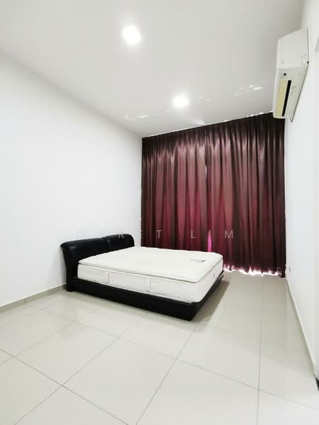 2-storey Terraced House for Sale in Taman Mount Austin (Tebrau) - Garet Lim - Bedroom - PropertyGuru.com.my
