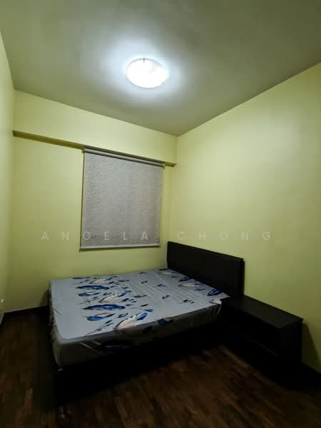 Pangsapuri untuk Disewa di Molek Pine 2 - Angela Chong - Bedroom - PropertyGuru.com.my
