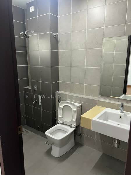 2-storey Terraced House for Sale in Bandar Bukit Raja (Klang) - Elwin Chok - Bathroom - PropertyGuru.com.my