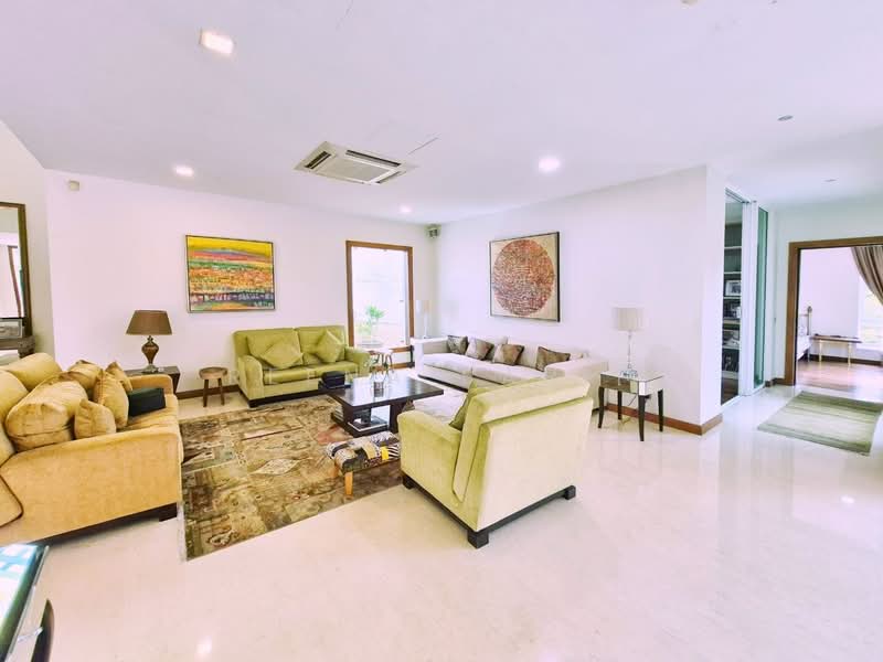 Bungalow House for Sale in Kayangan Heights (Shah Alam) - Reena Sarif - PropertyGuru.com.my