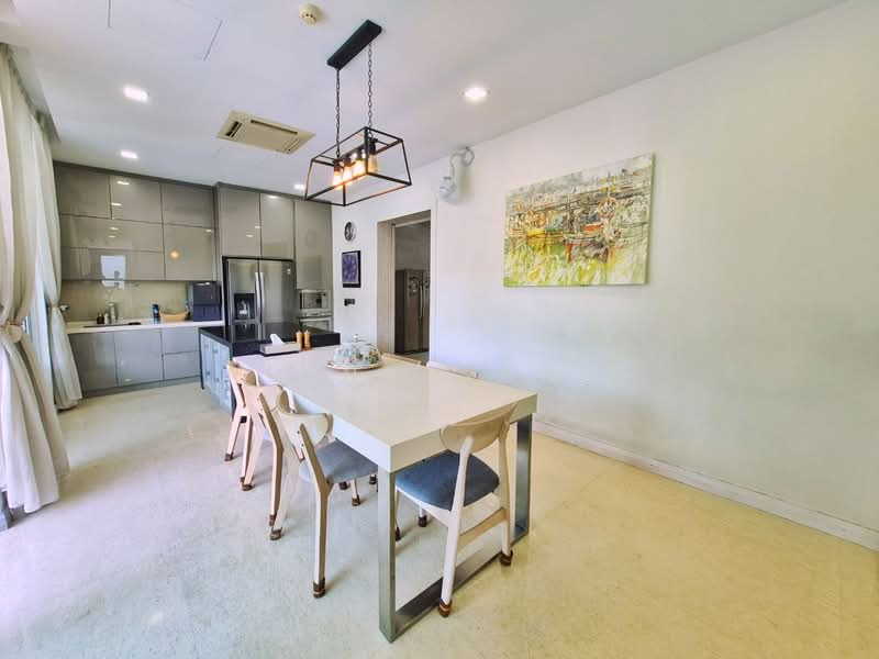 Bungalow House for Sale in Kayangan Heights (Shah Alam) - Reena Sarif - PropertyGuru.com.my