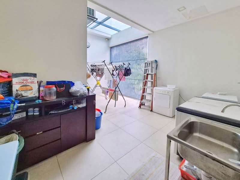 Bungalow House for Sale in Kayangan Heights (Shah Alam) - Reena Sarif - PropertyGuru.com.my