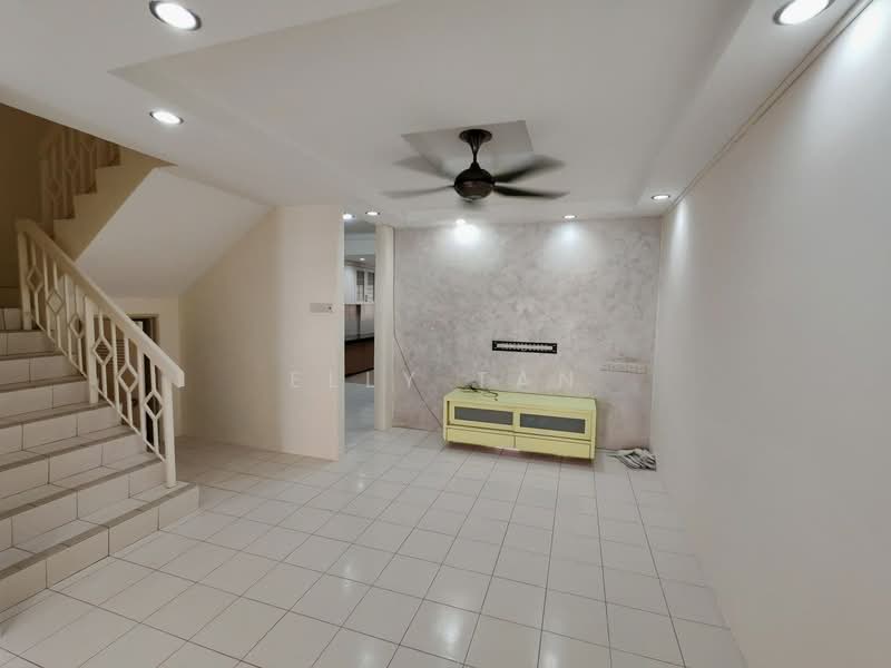 Rumah Teres 2-Tingkat untuk Dijual di Setia Impian (Setia Alam) - Elly Tan - Living Room - PropertyGuru.com.my