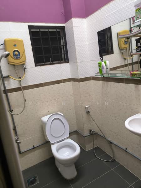 Rumah Bandar untuk Disewa di Ampang Jaya (Ampang) - Kevin Chen - Bathroom - PropertyGuru.com.my