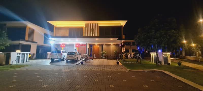 Semi-Detached House for Sale in Setia Alam (Selangor) - Nicole Tan - Exterior - PropertyGuru.com.my