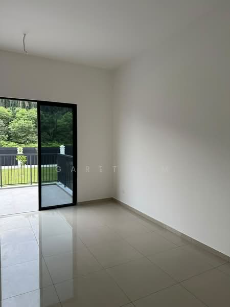 Rumah Kluster untuk Dijual di Taman Ekoflora (Johor Bahru) - Garet Lim - Balcony - PropertyGuru.com.my