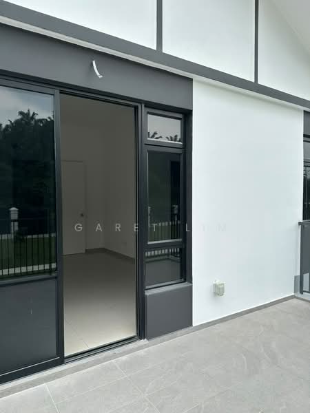 Rumah Kluster untuk Dijual di Taman Ekoflora (Johor Bahru) - Garet Lim - Exterior - PropertyGuru.com.my