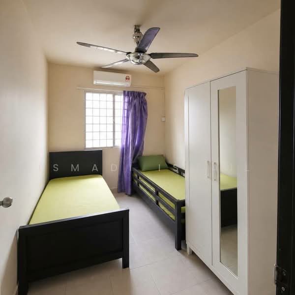 Apartment for Sale at Subang Bestari - Ismadi Ismail - Bedroom - PropertyGuru.com.my