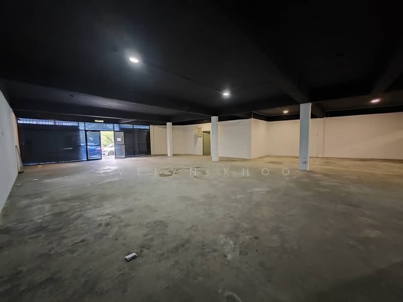 Kilang untuk Disewa di Rawang (Selangor) - Evelyn Khoo - Entrance - PropertyGuru.com.my
