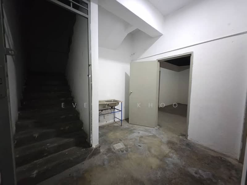 Kilang untuk Disewa di Rawang (Selangor) - Evelyn Khoo - Entrance - PropertyGuru.com.my