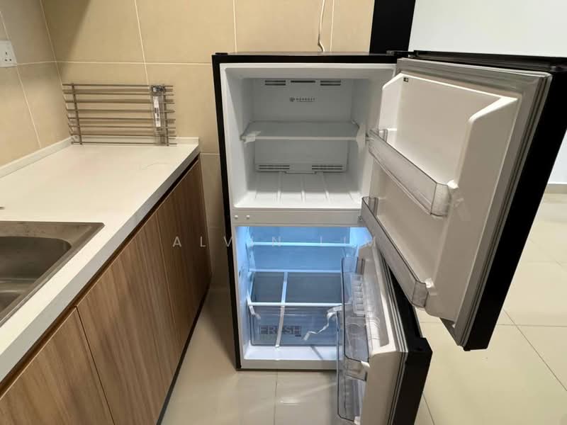 Service Residence for Rent at TRELLIS RESIDENCES - Alvin Lim - Kitchen - PropertyGuru.com.my