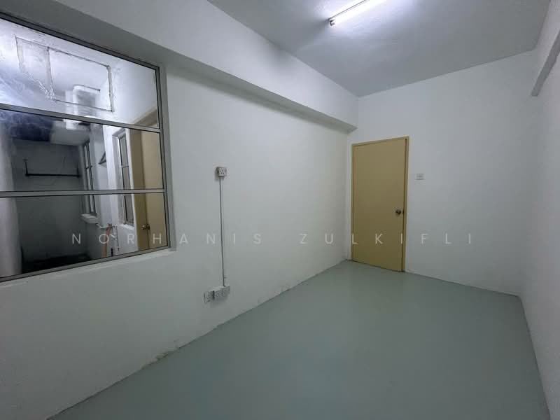 Flat for Sale at Perkasa - Norhanis Zulkifli - Interior - PropertyGuru.com.my