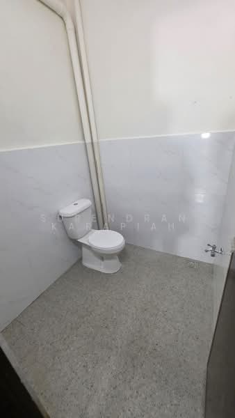 2-storey Terraced House for Sale in Teluk Pulai (Klang) - Surendran Karapiah - Bathroom - PropertyGuru.com.my