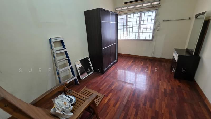 2-storey Terraced House for Sale in Teluk Pulai (Klang) - Surendran Karapiah - Bedroom - PropertyGuru.com.my