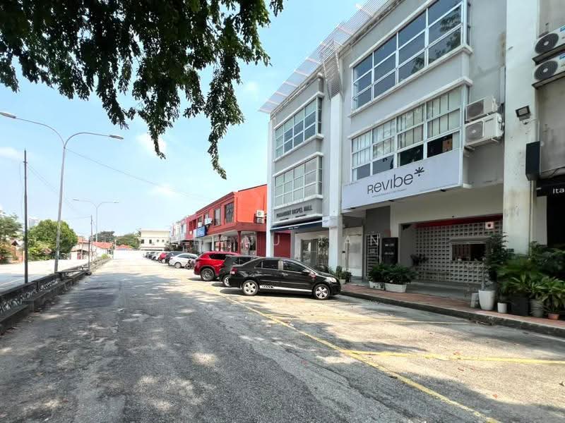 Kedai untuk Disewa di Seksyen 17 (Petaling Jaya) - Keanu Tan - Exterior - PropertyGuru.com.my