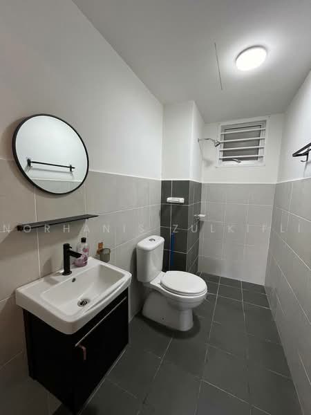 Apartment for Sale at Kita Ria @ Cybersouth - Norhanis Zulkifli - Bathroom - PropertyGuru.com.my