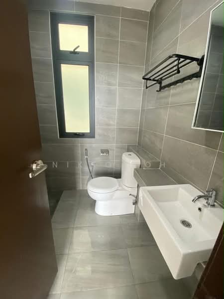 Kediaman Servis untuk Disewa di 8Scape Residence @ Sutera - Nikko Soh - Bathroom - PropertyGuru.com.my