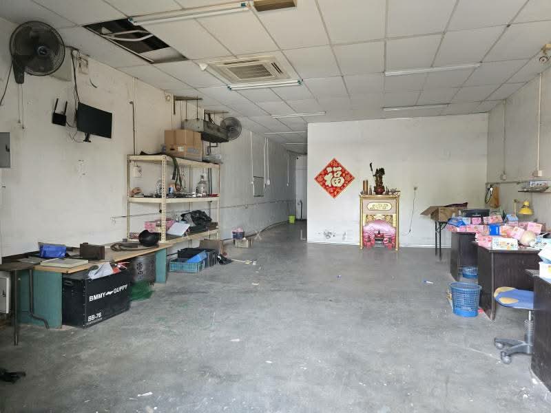 Warehouse for Rent in Shah Alam (Selangor) - Alex Lee - Interior - PropertyGuru.com.my