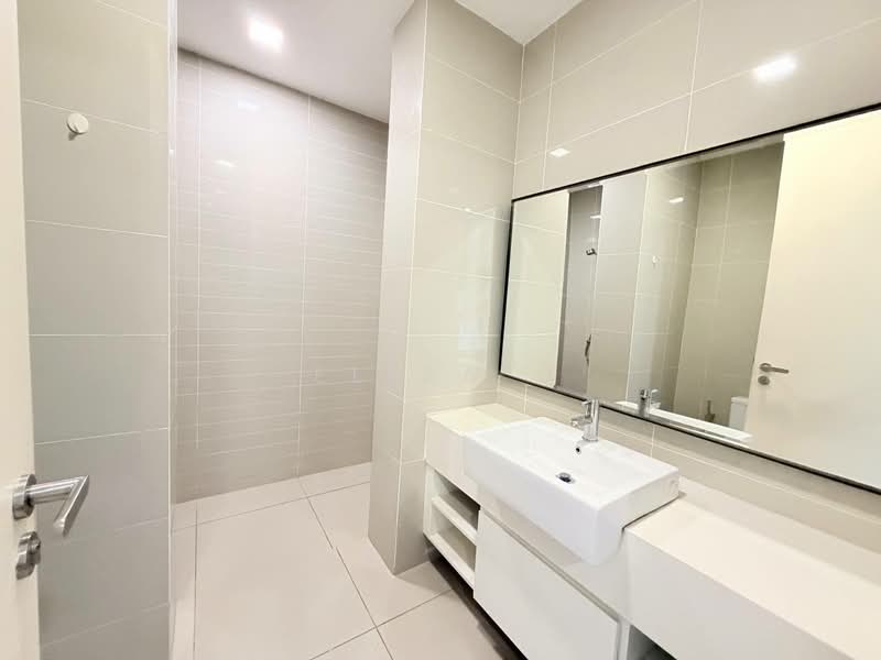 Condominium for Sale at The Veo - Elisa . - Bathroom - PropertyGuru.com.my