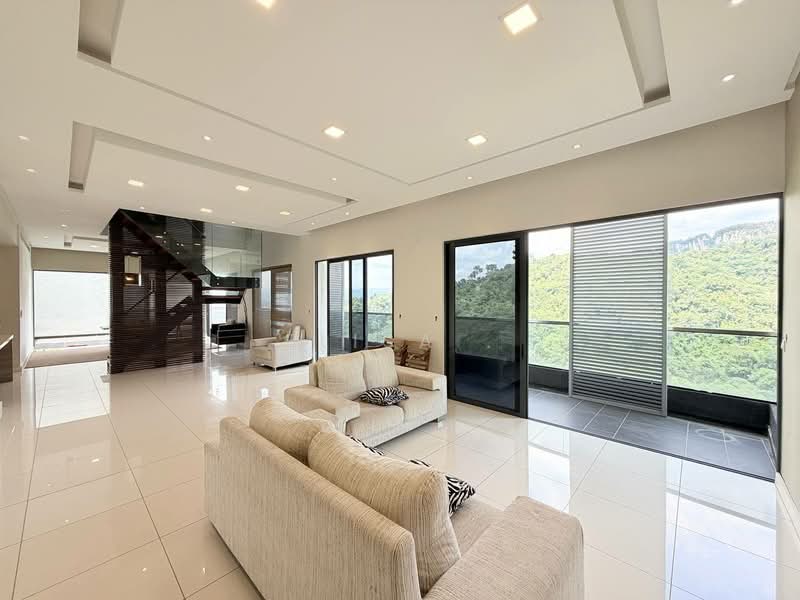 Condominium for Sale at The Veo - Elisa . - Living Room - PropertyGuru.com.my