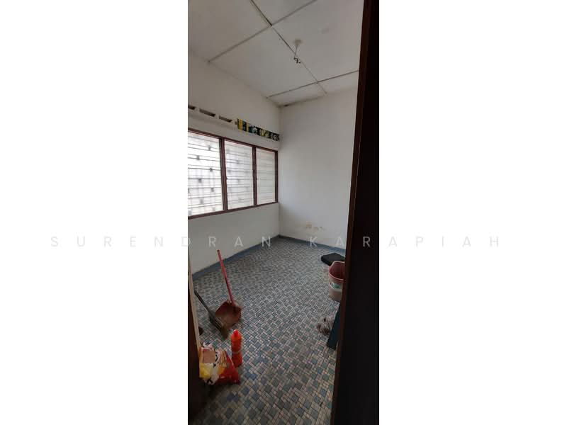 1-storey Terraced House for Sale in Taman Palm Grove (Klang) - Surendran Karapiah - PropertyGuru.com.my