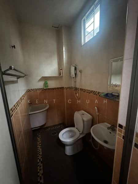 Rumah Teres 2-Tingkat untuk Disewa di Taman Segar (Butterworth) - Kent Chuah - Bathroom - PropertyGuru.com.my