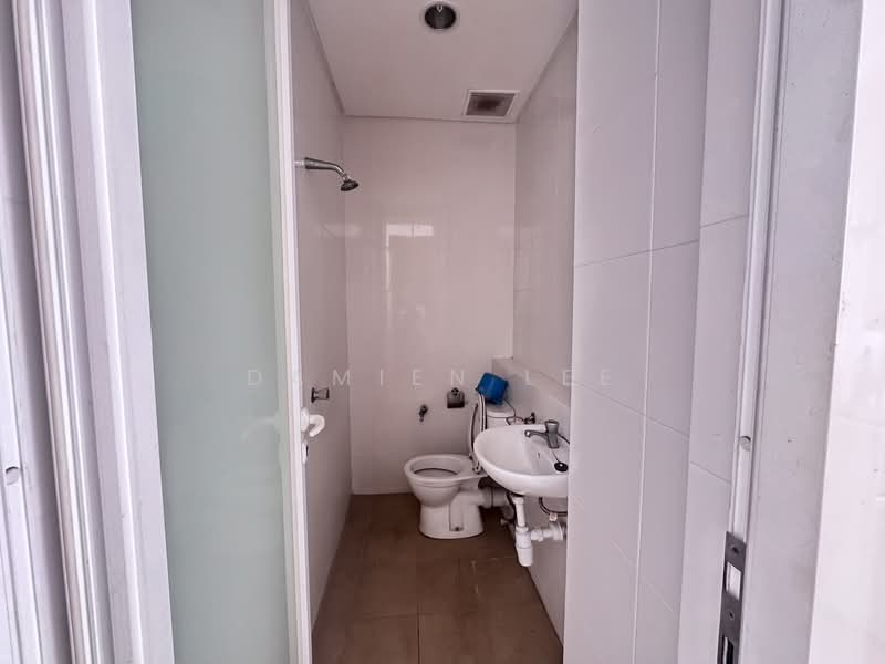 Kondominium untuk Dijual di Kiara 9 Residency - Damien Lee - Bathroom - PropertyGuru.com.my
