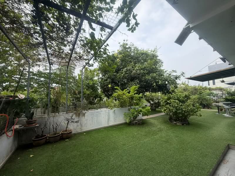 2-storey Terraced House for Sale in M Residence (Rawang) - David Lee - Garden - PropertyGuru.com.my