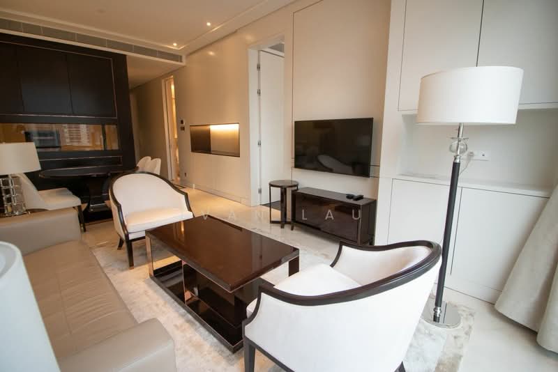 Kediaman Servis untuk Dijual di Pavilion Suites - Ivan Lau - Living Room - PropertyGuru.com.my