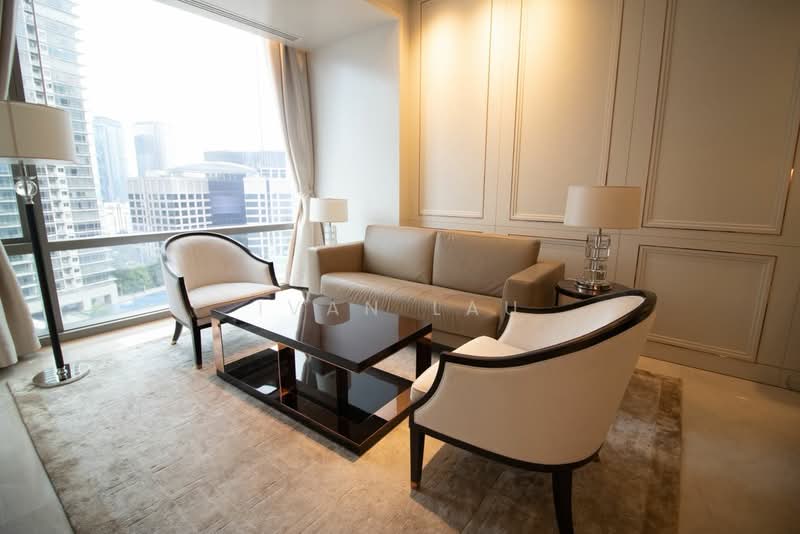 Kediaman Servis untuk Dijual di Pavilion Suites - Ivan Lau - Living Room - PropertyGuru.com.my
