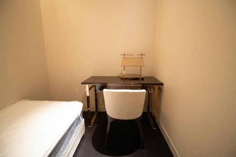 Kediaman Servis untuk Dijual di Pavilion Suites - Ivan Lau - Study - PropertyGuru.com.my