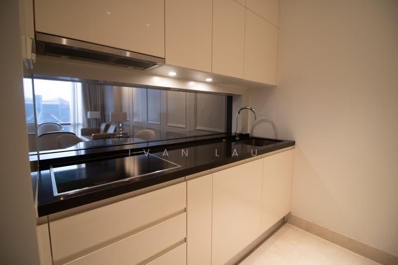 Kediaman Servis untuk Dijual di Pavilion Suites - Ivan Lau - Kitchen - PropertyGuru.com.my