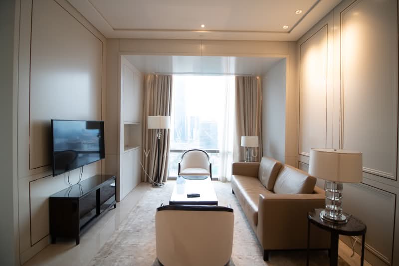 Kediaman Servis untuk Dijual di Pavilion Suites - Ivan Lau - Living Room - PropertyGuru.com.my