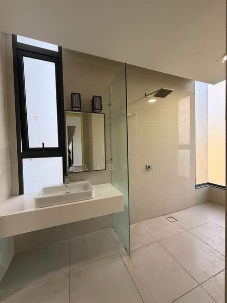 Condominium for Sale at The Veo - Elisa . - Bathroom - PropertyGuru.com.my