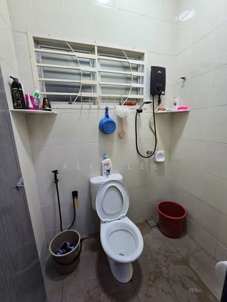 1-storey Terraced House for Sale in Klang (Selangor) - Alex Lee - Bathroom - PropertyGuru.com.my