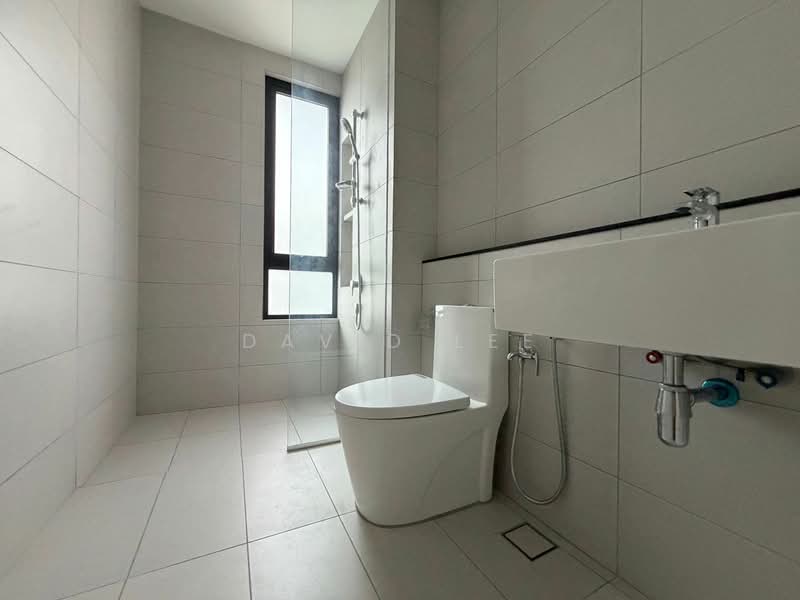 Semi-Detached House for Sale in Bandar Gamuda Gardens (Rawang) - David Lee - Bathroom - PropertyGuru.com.my
