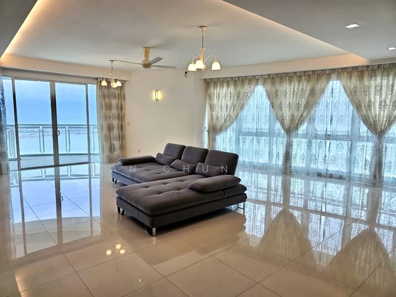 Kondominium untuk Disewa di Gurney Paragon - Gan Chun Kai - Living Room - PropertyGuru.com.my