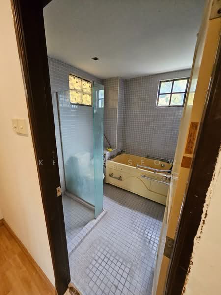 Bungalow House untuk Dijual di Gelugor (Penang) - Kelvin Seow - PropertyGuru.com.my