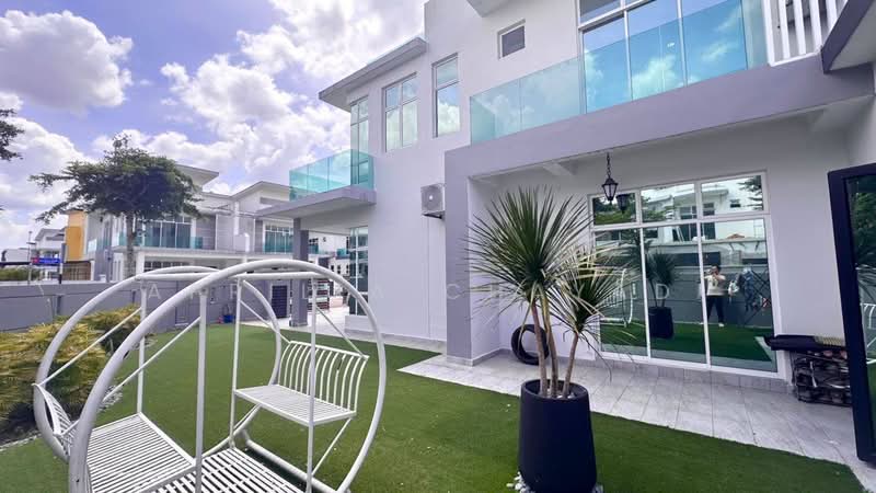 Semi-Detached House for Rent in Skudai (Johor) - APRILIA CHAYADI - PropertyGuru.com.my